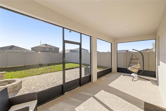 Foto del edificio - 8899 SW 50th Ave