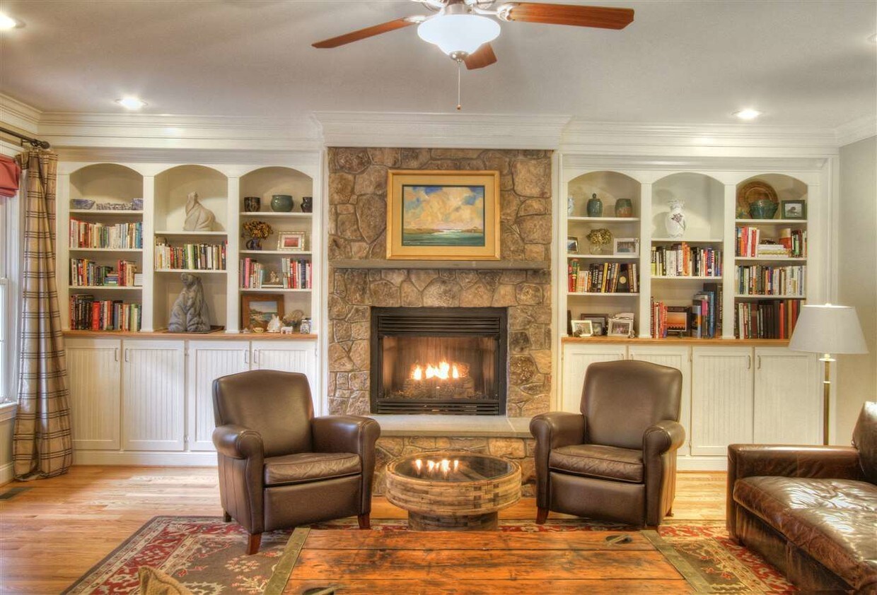 4910 Scottsville Rd, Charlottesville, VA 22902 House Rental in