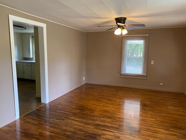 Building Photo - 179 County Road 178