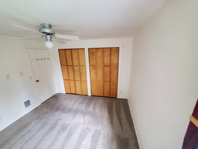 dormitorio - 310 S 174th Pl