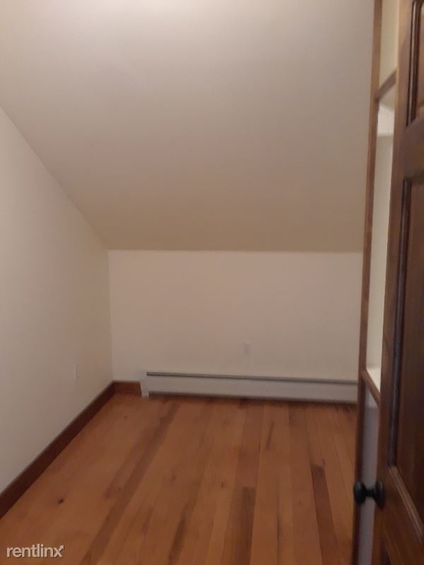 Building Photo - 1 br, 1 bath Apartment - 4919 VT Route 7a