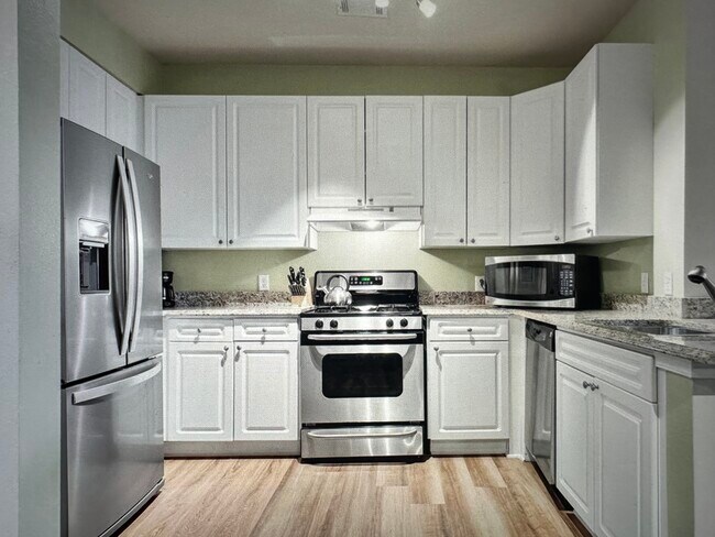 Foto del edificio - 501 Hungerford Dr