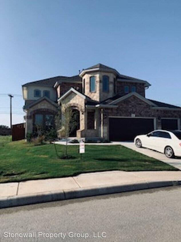 Foto principal - 4 br, 4 bath House - 14512 Gold Rush Pass