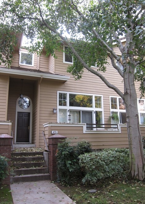 Building Photo - 473 Mill River Ln