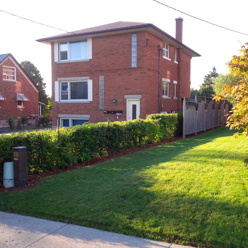 Primary Photo - 119 Fairmount Rd