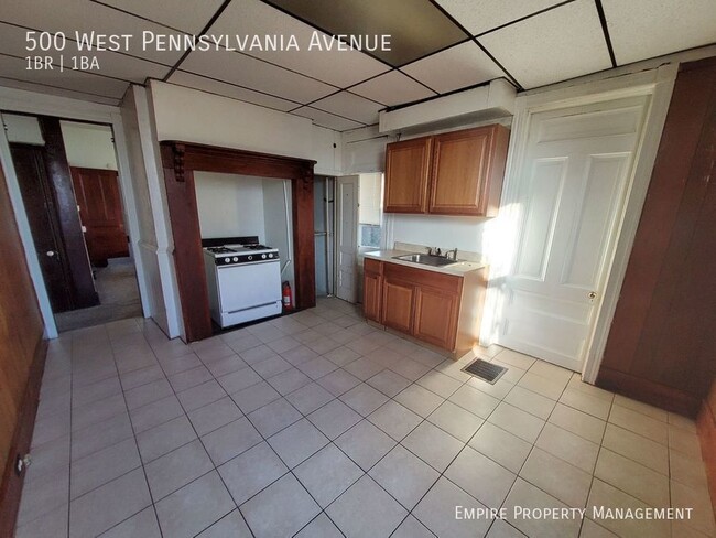 Building Photo - 1st Floor 1-Bedroom/1-Bathroom in Pen Argyl!