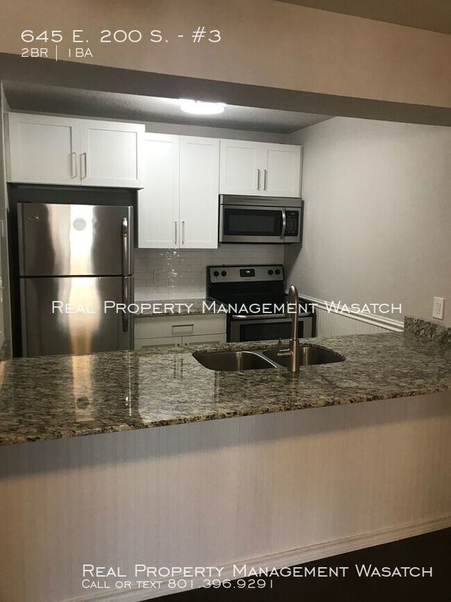 Building Photo - 645 E 200 S