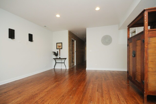 Foto del edificio - 2045 W Arthur Ave
