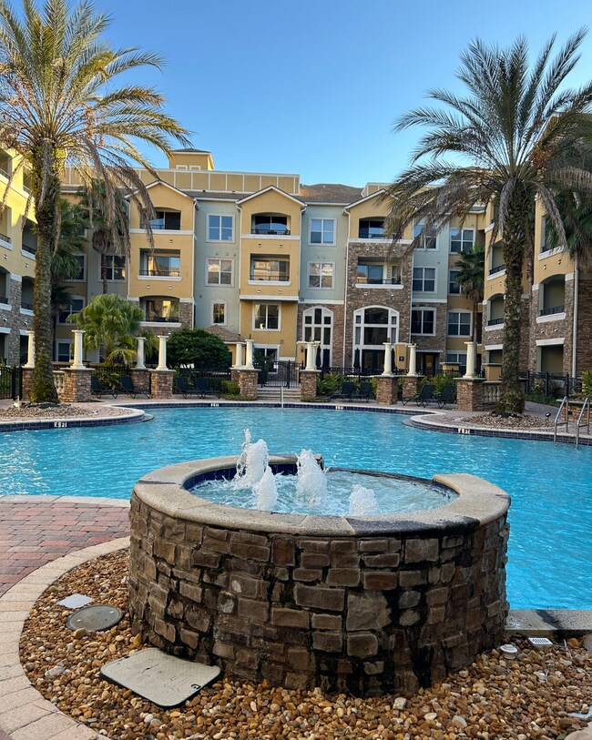 Foto del edificio - 8539 Gate Pkwy W