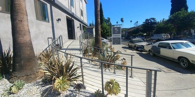 Interior Photo - The Tropicana