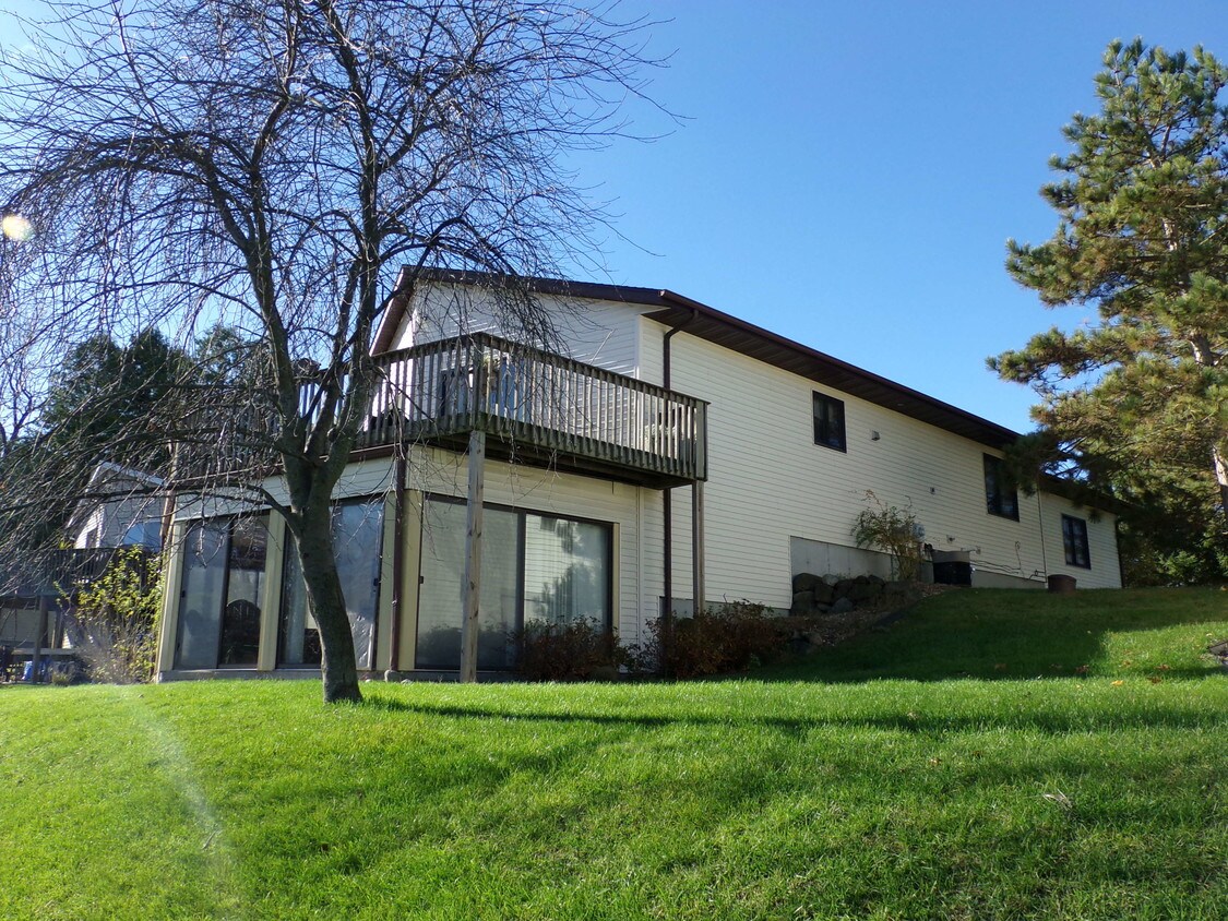 Foto principal - 1148 Saddle Ridge W