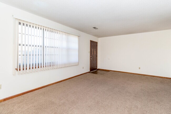 Foto del edificio - 1617-1619-1619 Handley Pl