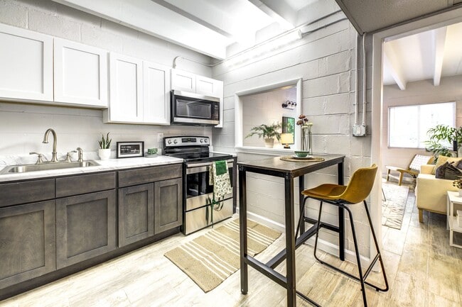 Building Photo - Ironwood at Levy