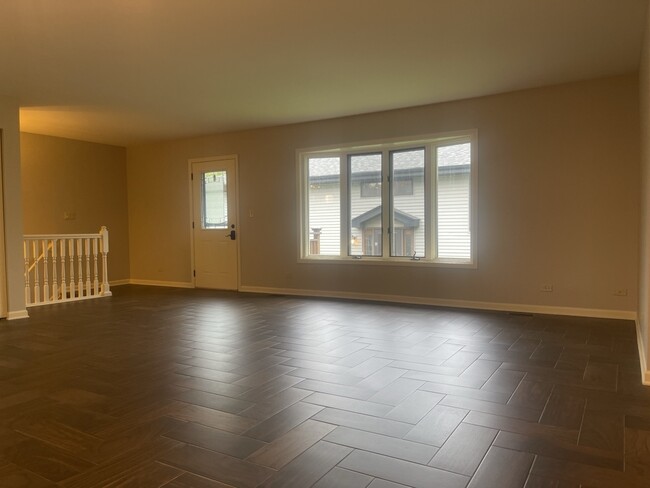 Foto del edificio - 27 Green Oaks Dr