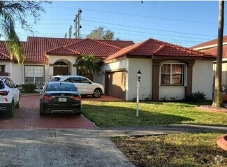 Building Photo - 10320 Guatemala St