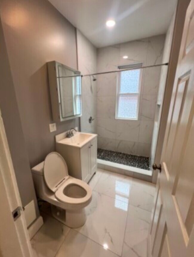 Foto del edificio - 505 Green St