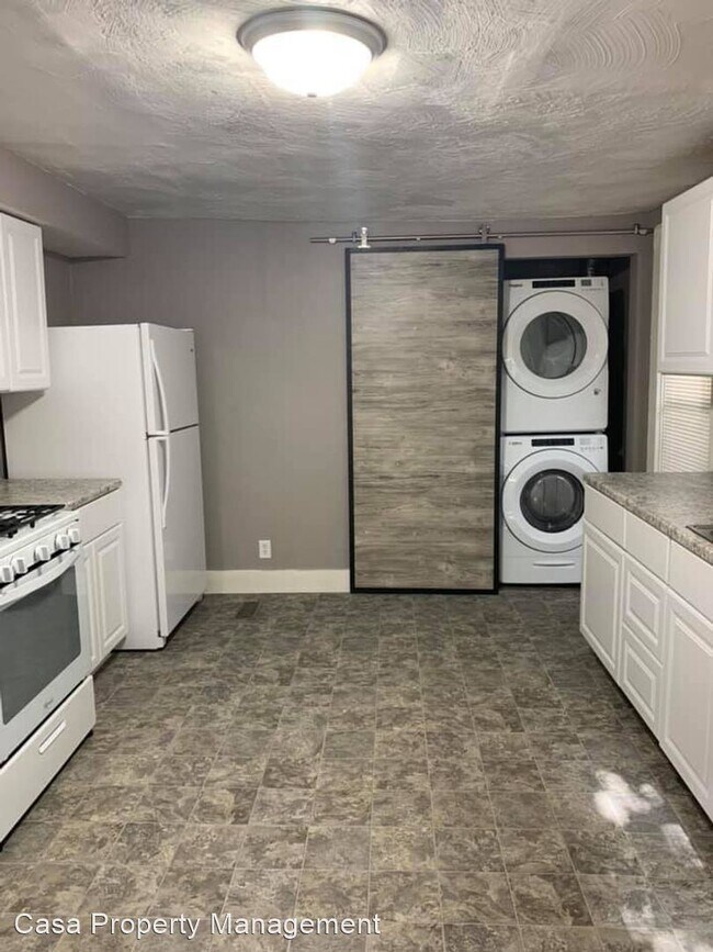 Building Photo - 5 br, 3 bath House - 1638 F street