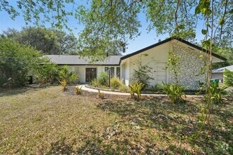 Building Photo - 155 Old Tamiami Trail