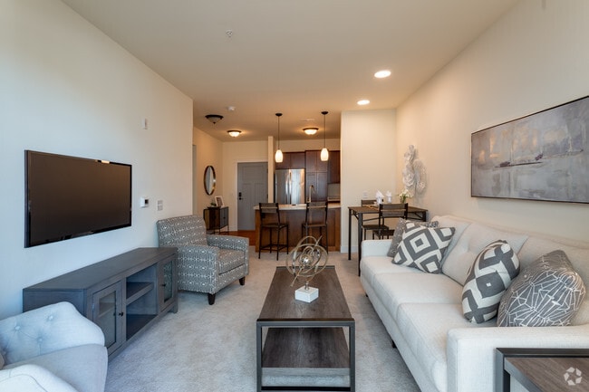 1HAB, 1BA - B1 - RiverWalk on the Falls