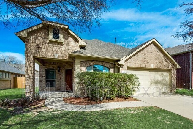 Building Photo - 2633 Pine Trail Dr