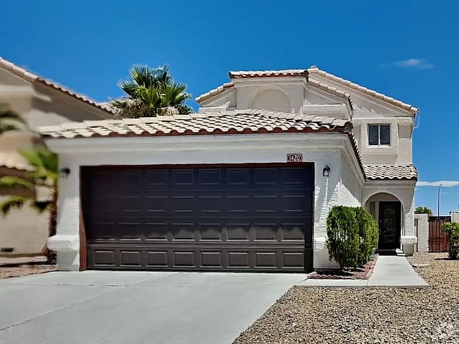 Building Photo - 1420 Pacific Terrace Dr