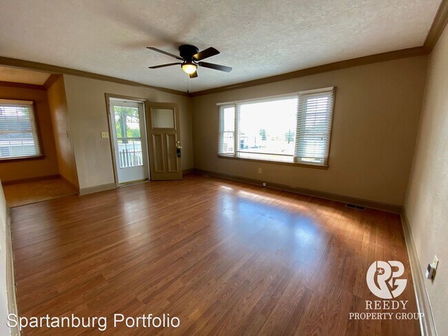 Building Photo - 2 br, 1 bath House - 20 John Dodd Road