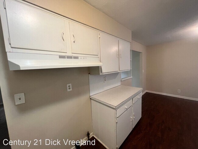 Building Photo - 3 br, 1.5 bath House - 4001 Hispanyola Ct.
