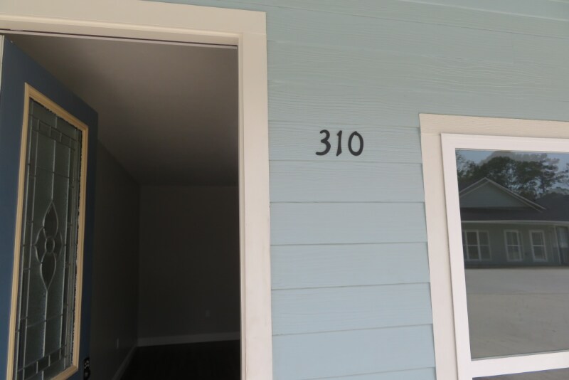 101310 Lacey Eden Ln Unit 310, New Llano, LA 71461 Apartment for