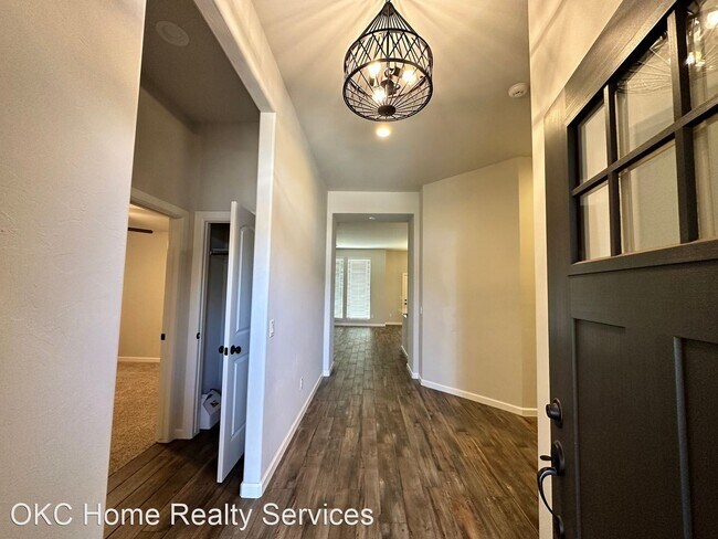 Foto del edificio - 4 br, 2 bath House - 1904 NE 25th Street