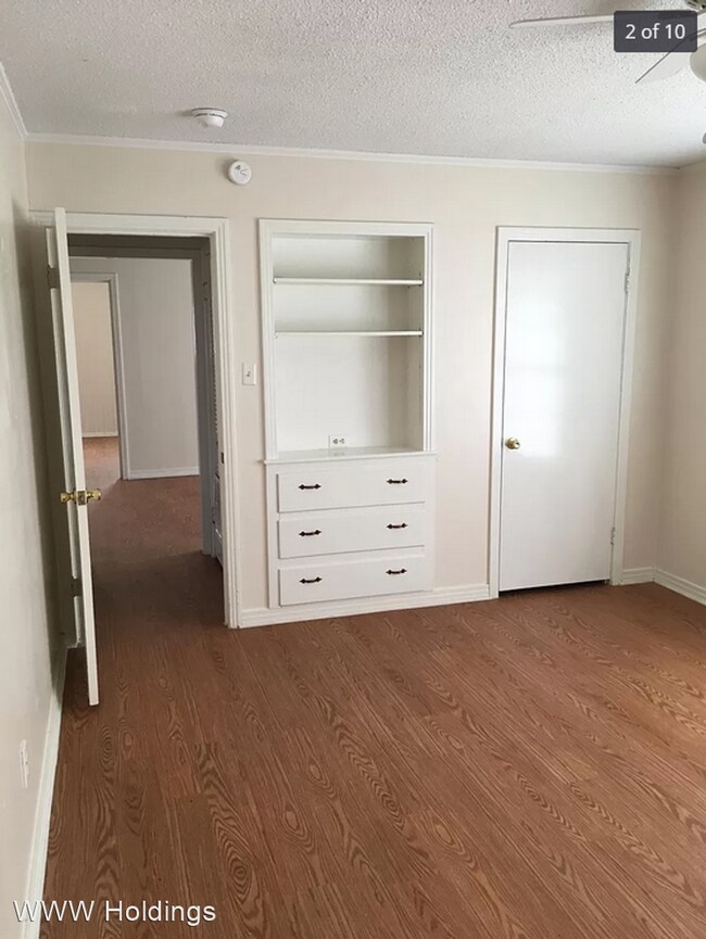 Building Photo - 3 br, 1 bath House - 1101 Coushatta St