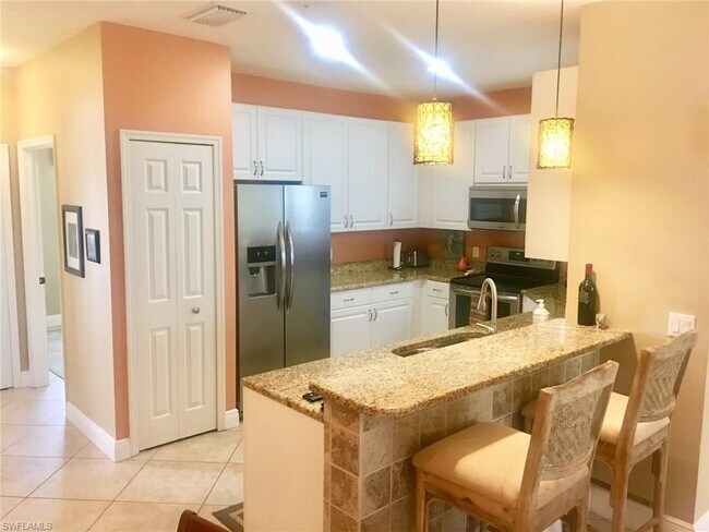 Kitchen - 1315 Sweetwater Cove
