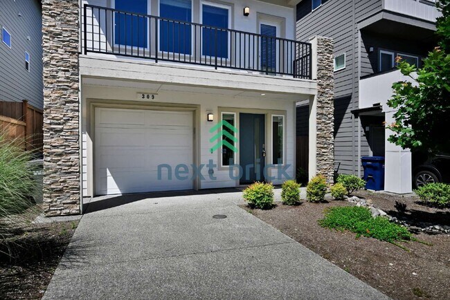 Foto del edificio - Spacious 4-Bedroom Retreat with 3.5 Baths in Beautiful Bothell – Your Ideal Home Awaits!