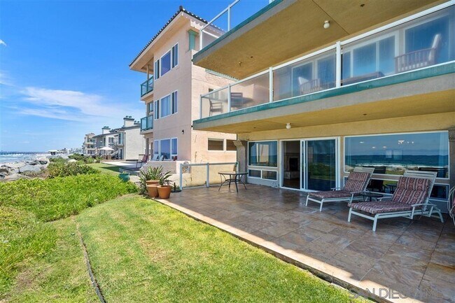 Foto del edificio - 1456 Seacoast Dr