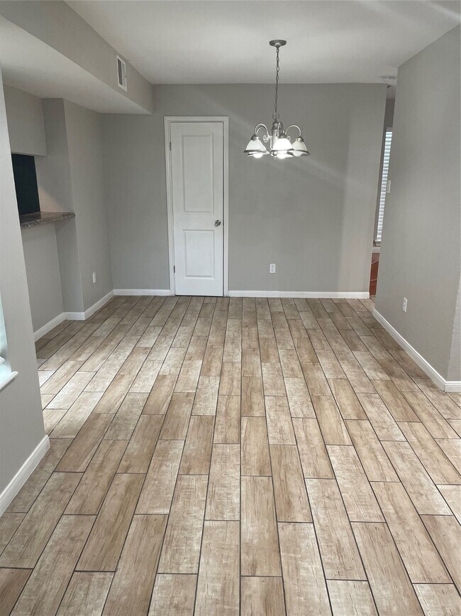 Foto del edificio - 10315 Sommerville Ave