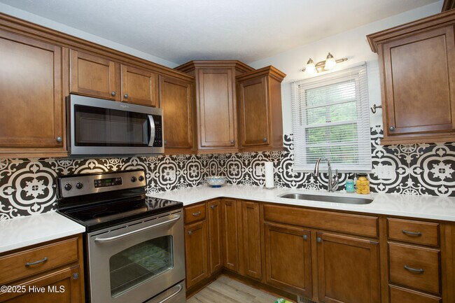 Foto del edificio - 131 Woodburn Rd