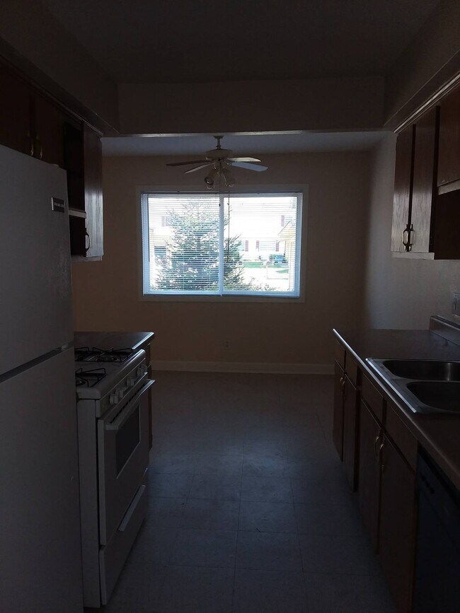 Foto del edificio - 43023 Keesler Ct