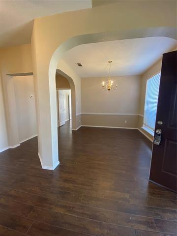 Building Photo - 4616 Maple Shade Ave