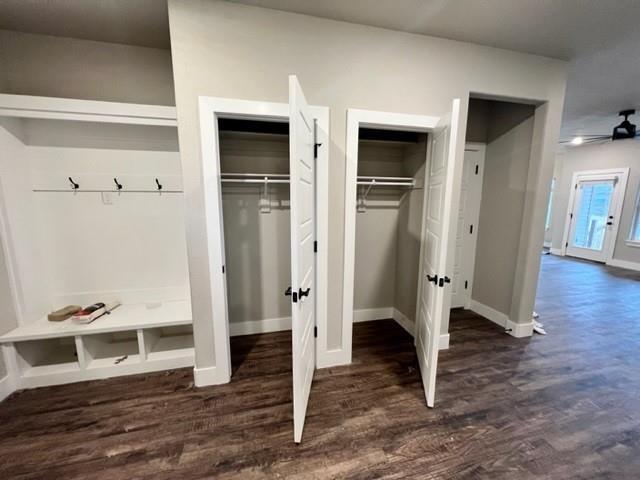 Foto del edificio - 2735 S Olive Ct