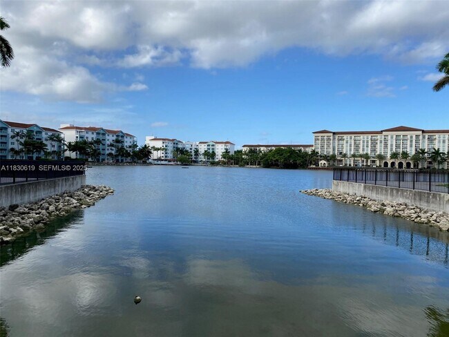 Foto del edificio - 4636 NW 84th Ave