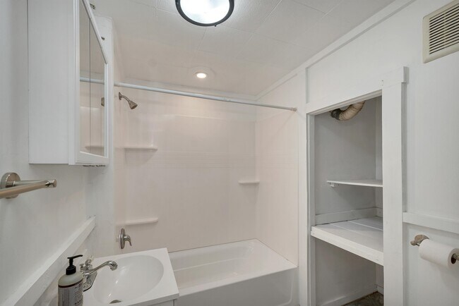 Foto del edificio - 135 Franklin St