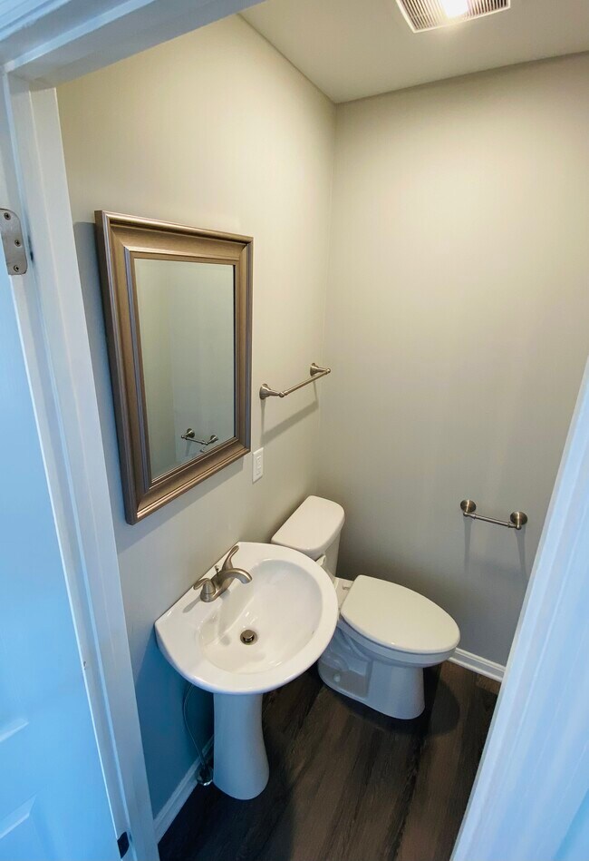 1940 Clinton Ave, Chambersburg, PA 17201 Townhome Rentals in