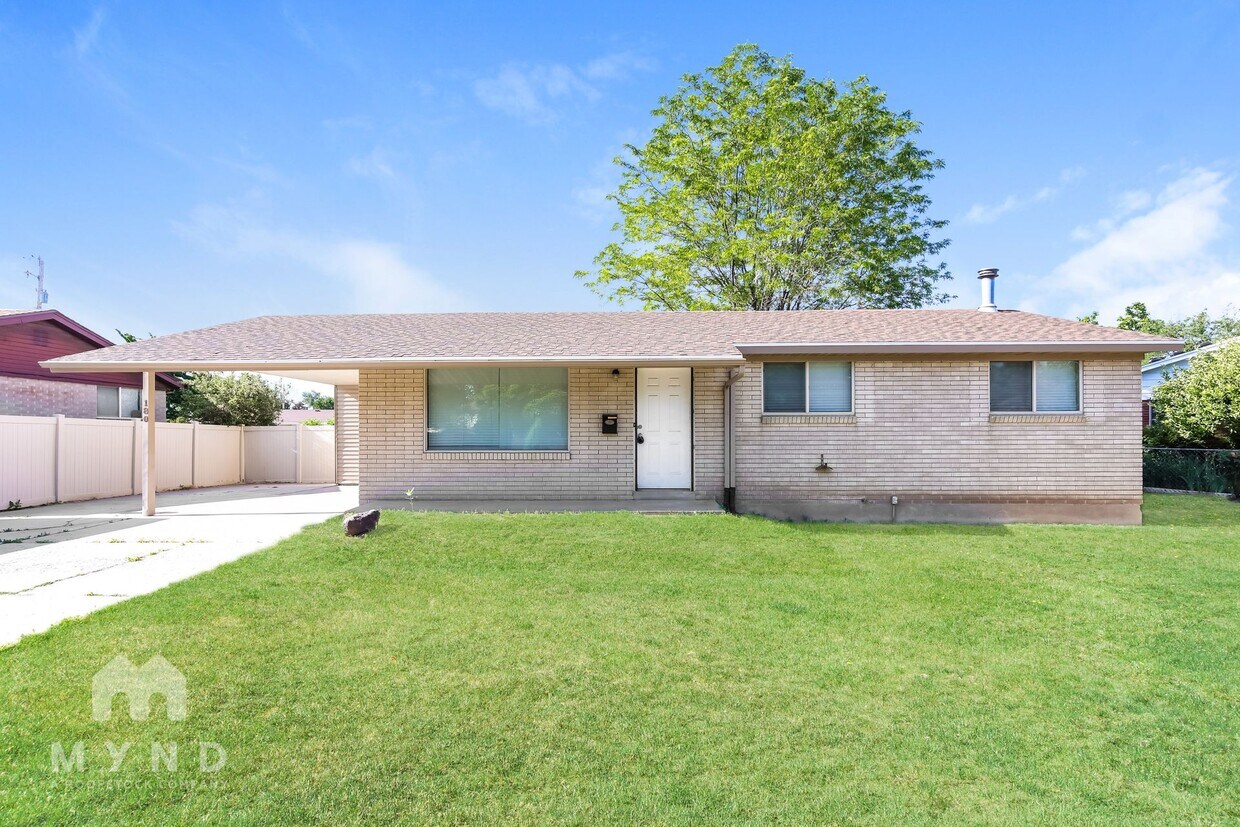 Foto principal - 180 Millerberg Dr