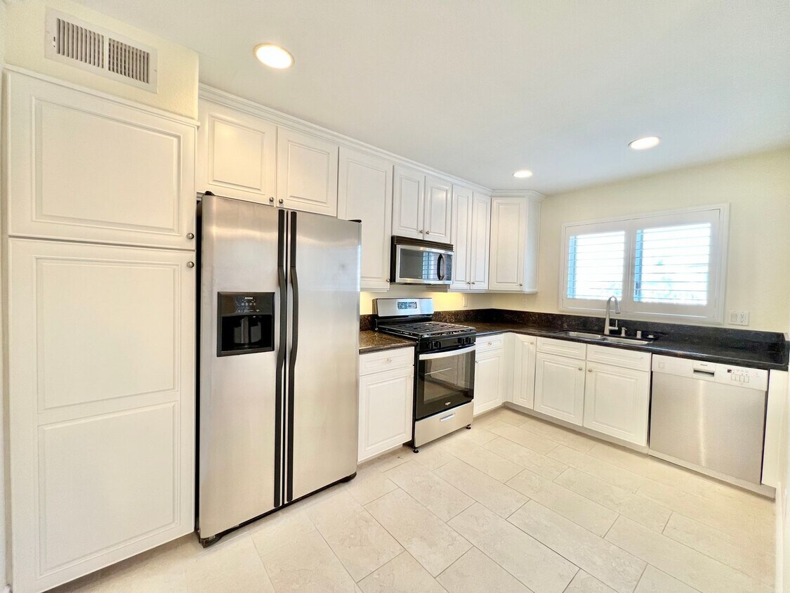 Primary Photo - Beautiful 3BD/2BA located in the heart of ...