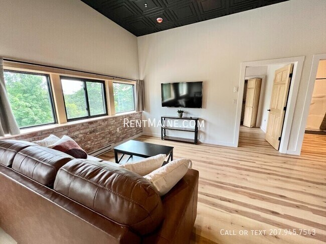 Foto del edificio - 113 N Lancey St