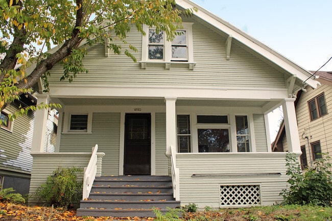 Building Photo - 4522 NE 17th Ave