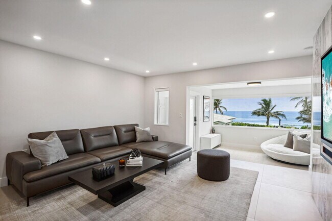 Building Photo - 3401 S Ocean Blvd