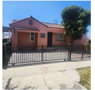 Foto principal - 800 E 82nd St
