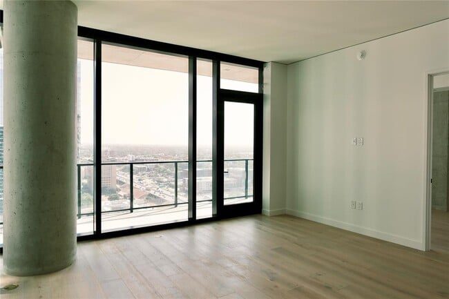Foto del edificio - 610 Davis St