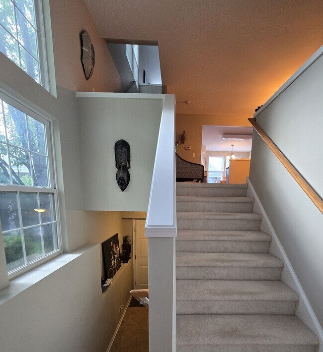 Foto del edificio - 2446 Emily Ln