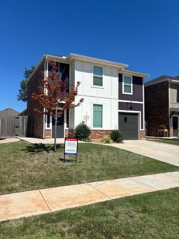 Building Photo - 2815 Clifton Ter